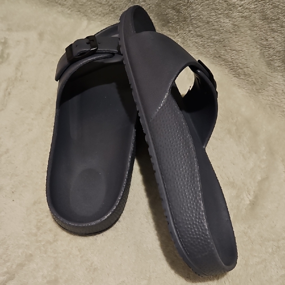 WOMENS SIZE 8.5 GRAY Slide Sandals NEW NEVER WORN